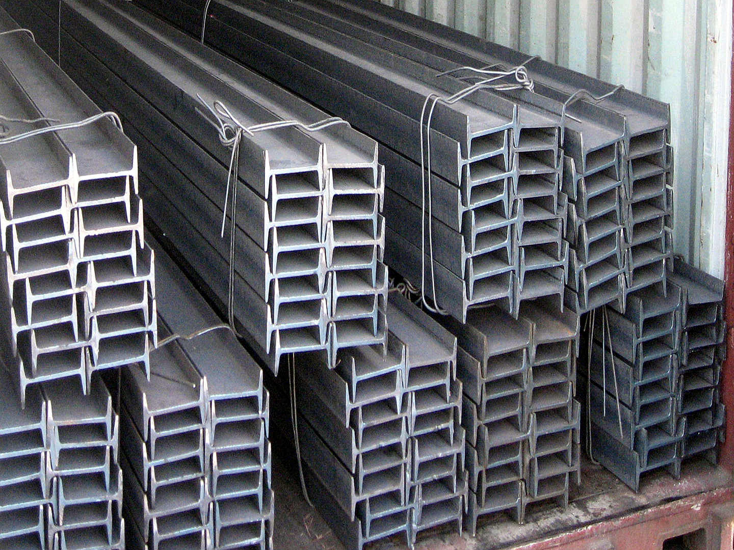 Hot Rolled Steel I Beam